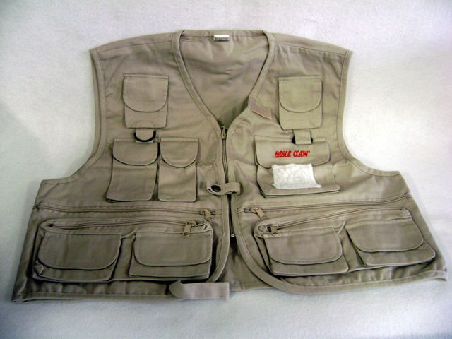 Eagle Claw Fishing Vest Adult XXLG FVA-2XL