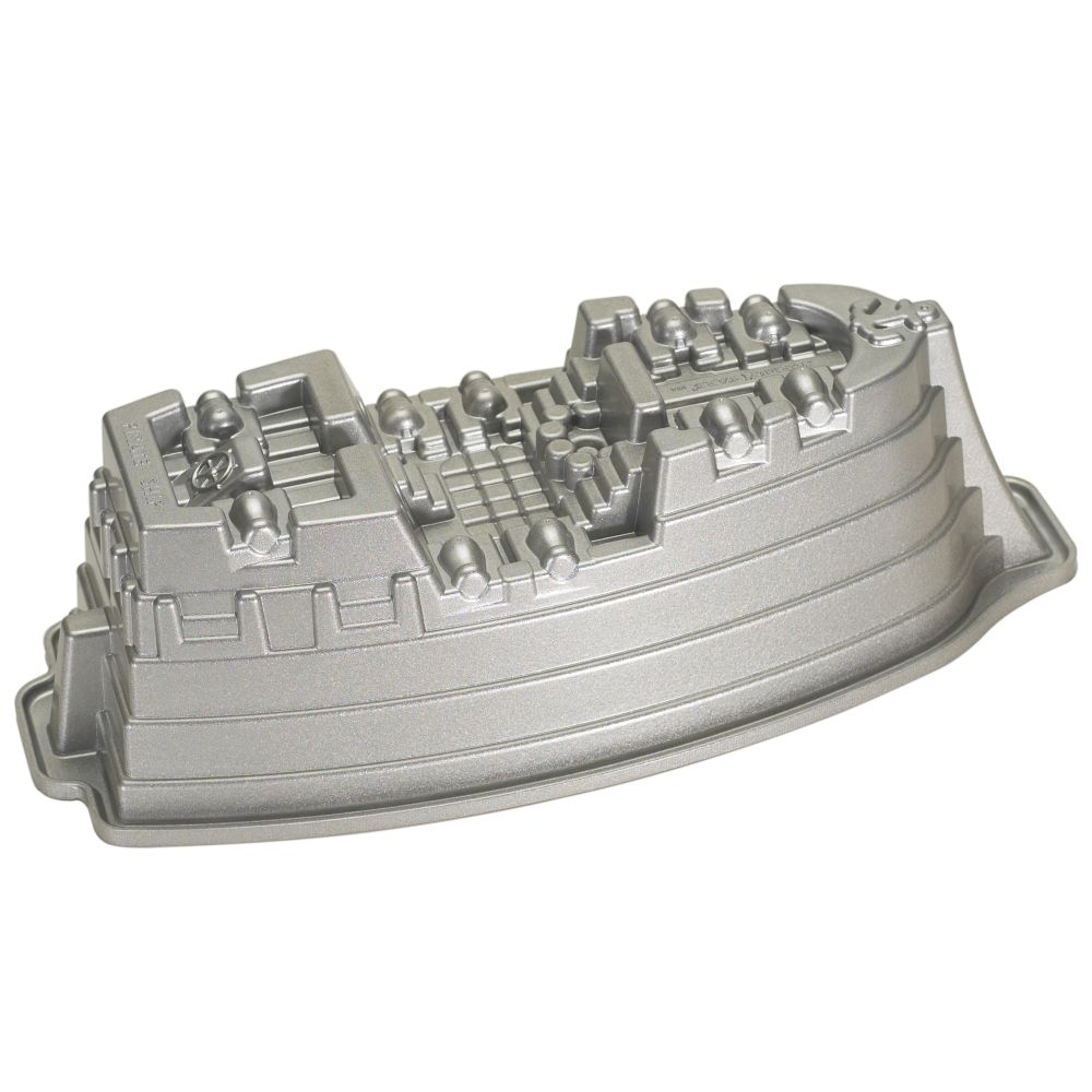 Nordic Ware PIRATE SHIP CAKE PAN