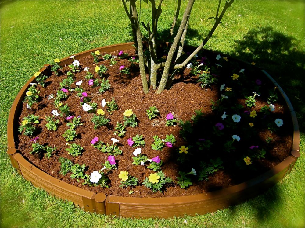 Frame It All Raised Garden Curves