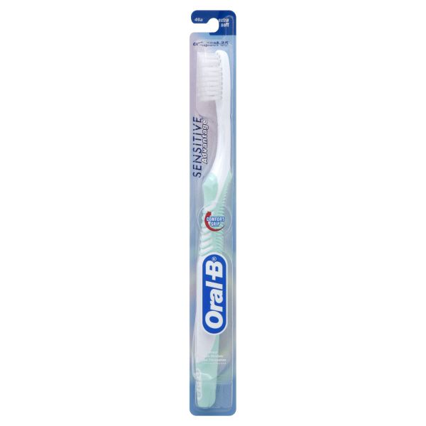 Oral-B Sensitive Advantage Toothbrush, Compact 35, Extra Soft 46a, 1 toothbrush