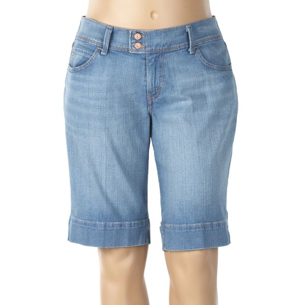 Levi's Women's Plus 542 City Girl Bermuda