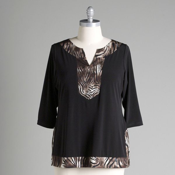Beverly Drive Women's Plus 3/4 Sleeve Splitneck Top