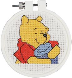 FREE PATTERNS - Cartoons - Winnie-the-Pooh An
d Piglet - Gvello Stitch