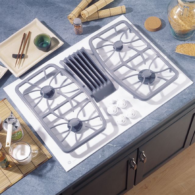 GE Profile 30" Gas Downdraft Cooktop With Sealed Burners JGP989