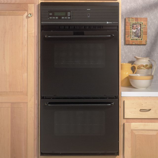 Maytag 24" Gas Single Standard Clean Wall Oven with Electronic Controls CWG3600AA