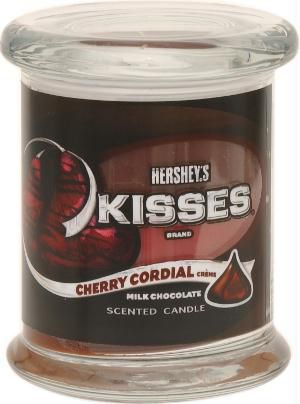 Hanna's Candles Hershey's Kisses Scented Soy Candle - Cherry Cordial