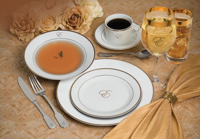 Gibson Elite 20 Piece Letter E Monogram Dinnerware Set