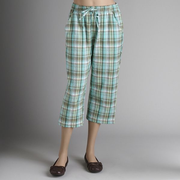 Basic Editions Women's Plaid Seersucker Capri Pants