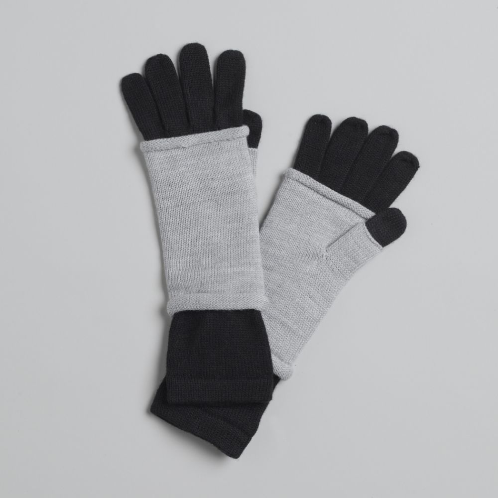 Joe Boxer 2-in-1 Colorblock Gloves
