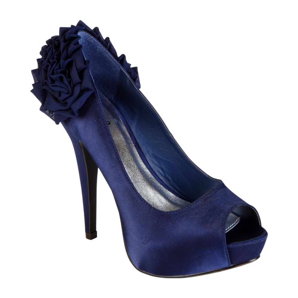 Navy Wedding Shoes on Blue Wedding Shoes