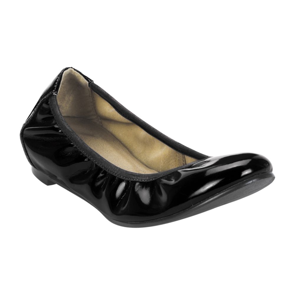 Soho Women's Smooth Scrunched Round Toe Ballet Flat - Black