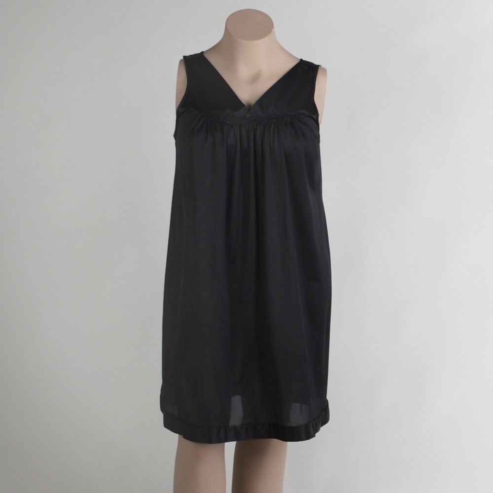 Vanity Fair Women's V-Neck Gown