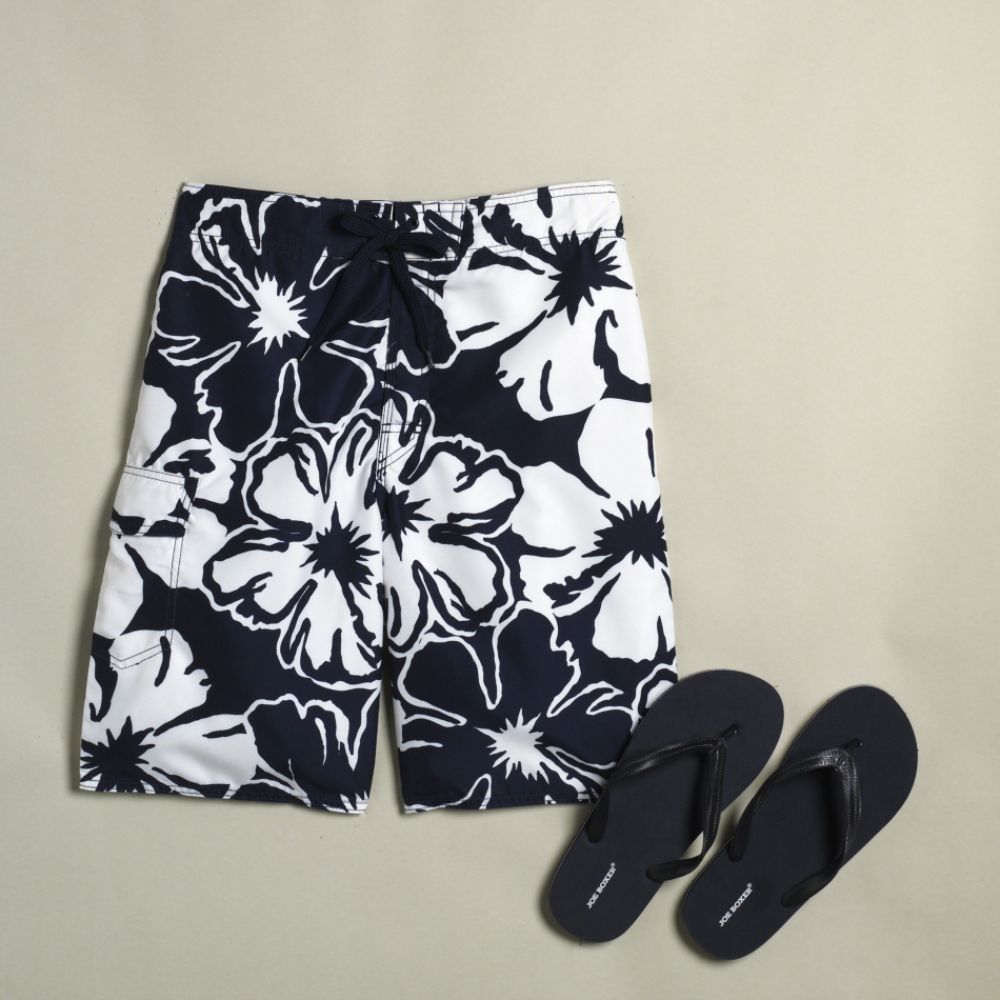 Joe Boxer Oversized Hibiscus Swim Trunk with Flip Flops