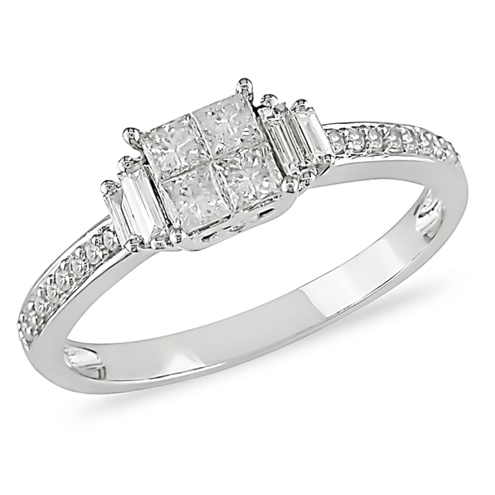 1/2 cttw. Diamond Engagement Ring in 10k