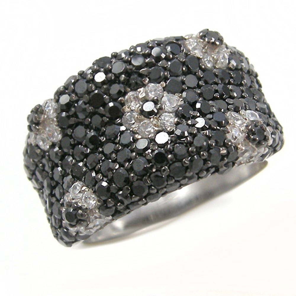 Sterling Silver Ring with Cubic Zirconia