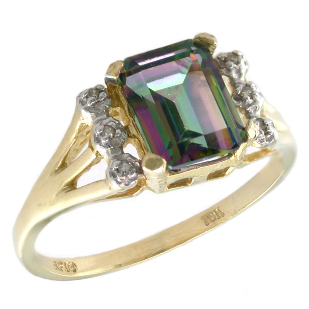 White Topaz Emerald Cut Ring. 10k Yellow Gold