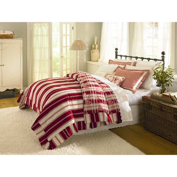 Country Living Classic Vintage Comforter Set 