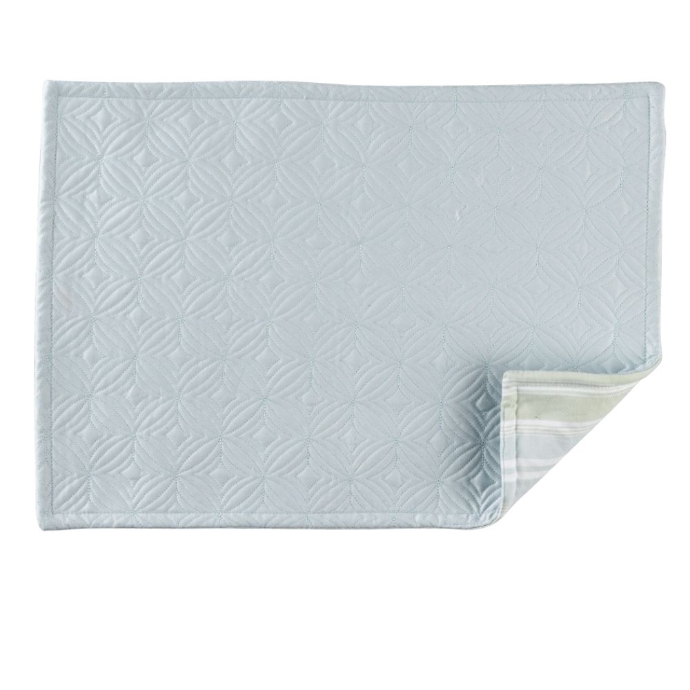 Jaclyn Smith Today Seersucker Reversible Placemat