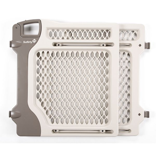 Safety 1st Lift Lock Swing Gate