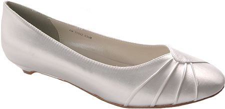 Wedding Shoeslouis on White Flats   Flat Dress Shoes  Semi Casual Styles  And Sneakers