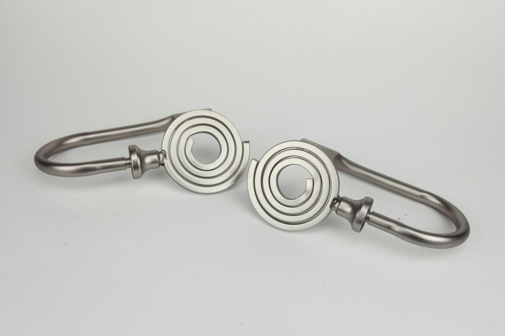 Rod Desyne 61S03 Decorative Holdback Pair w/