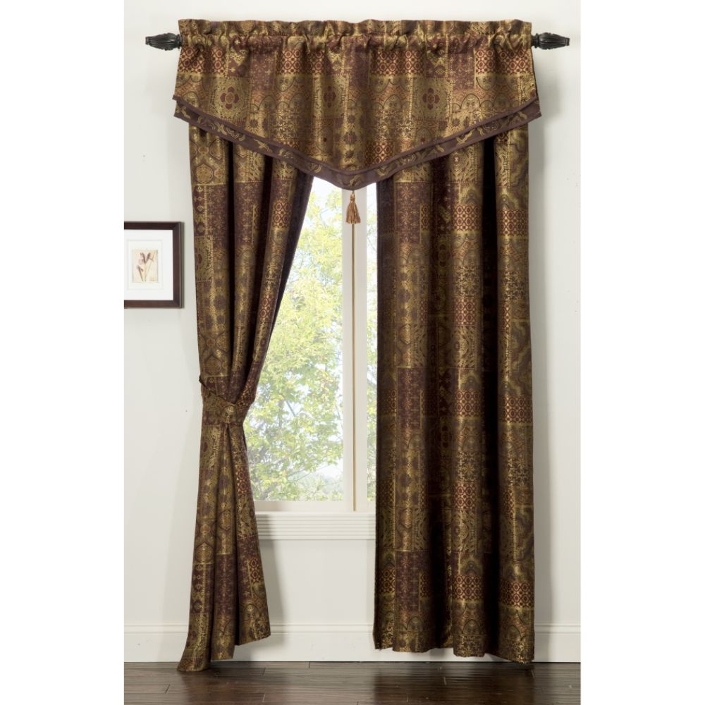 Jaclyn Smith Traditions Jacquard Moroccan Tile/Ogee Gold Window Valance