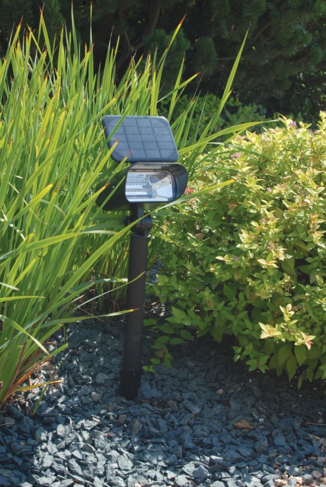 Smart Solar 8 White LED Solar Spotlight