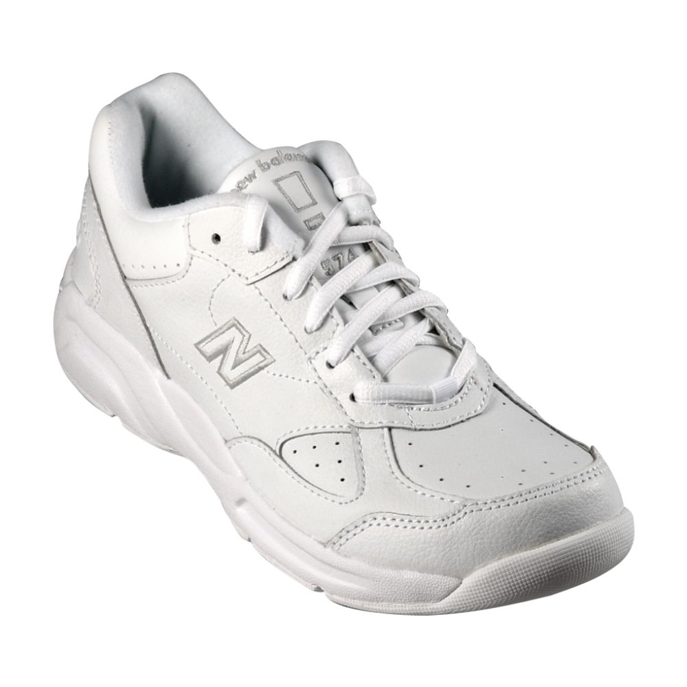 New Balance Women's 574 Shoe Wide - White