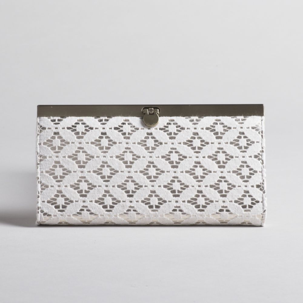 Kardashian Kollection Concertina Lace Frame Wallet