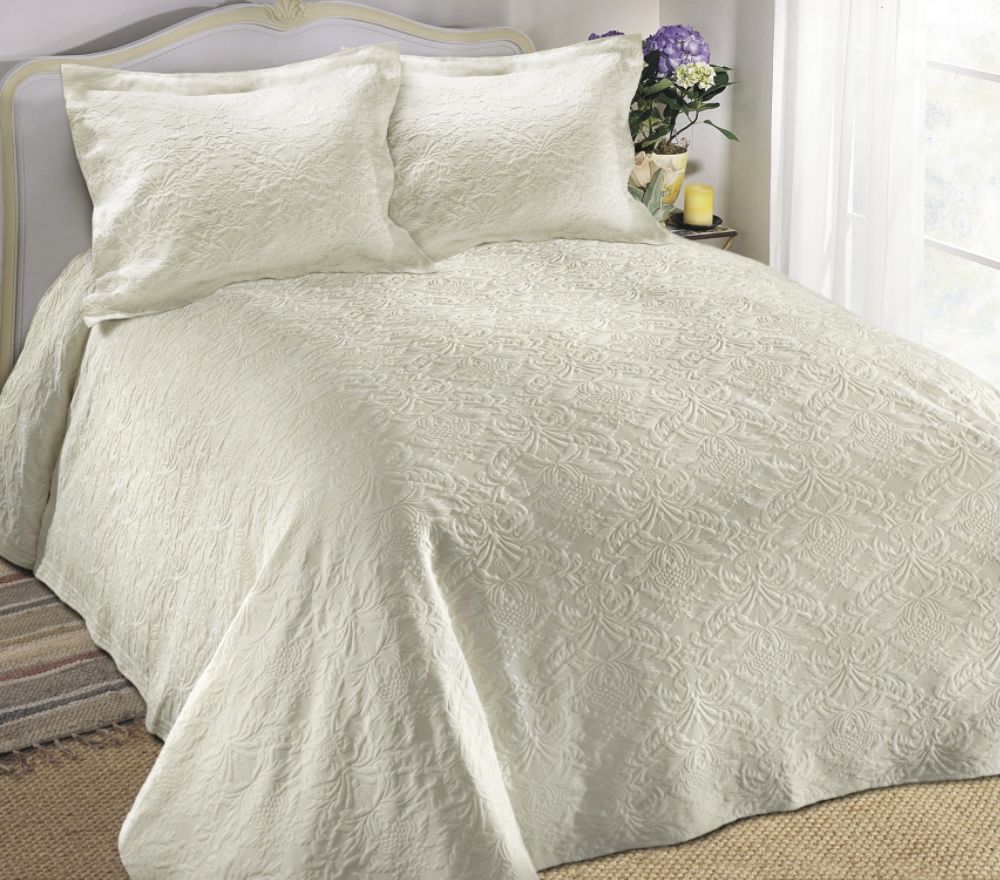 TROPICANA MATELASSE KING IVORY BEDSPREAD