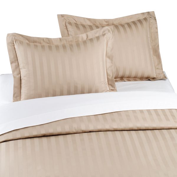 Whole Home Ecru Full / Queen Damask Duvet Cover