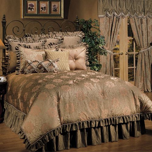 Jessica McClintock Juliet King Comforter Set