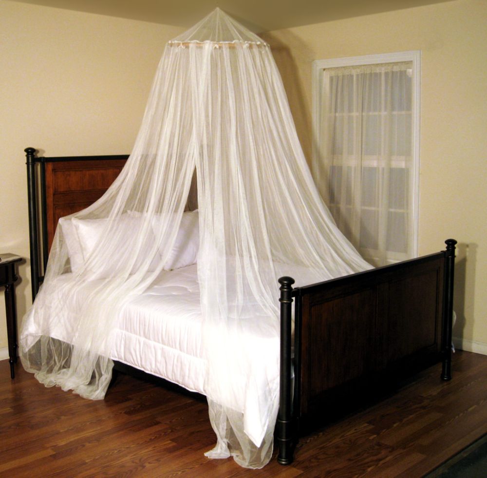 Casablanca&nbsp; Oasis Round Bed Canopy-White