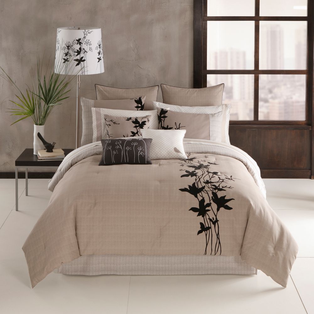 Ty Pennington Style Finch Complete Bed Set