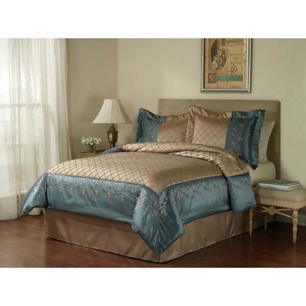 Julianna 4pc Comforter Set