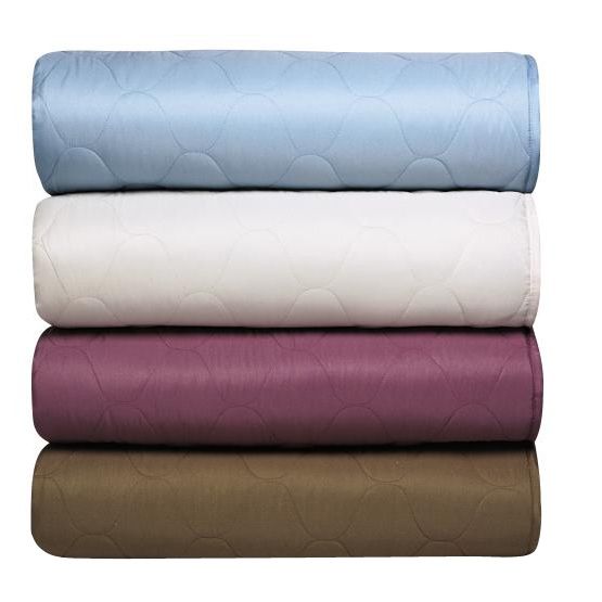 Colormate Microfiber Quilts
