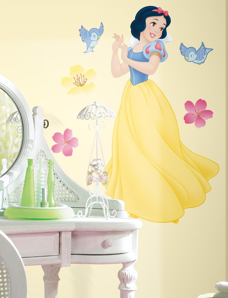 RoomMates Disney Princess - Snow White Peel & Stick Giant Wall Decal