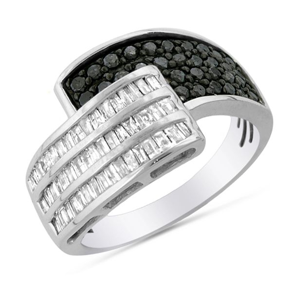 1.0 Cttw Black And White Diamond Ring