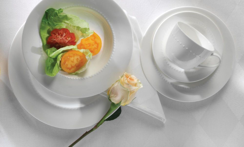 Gibson Elite Adorne 20 Pc Dinnerware Set