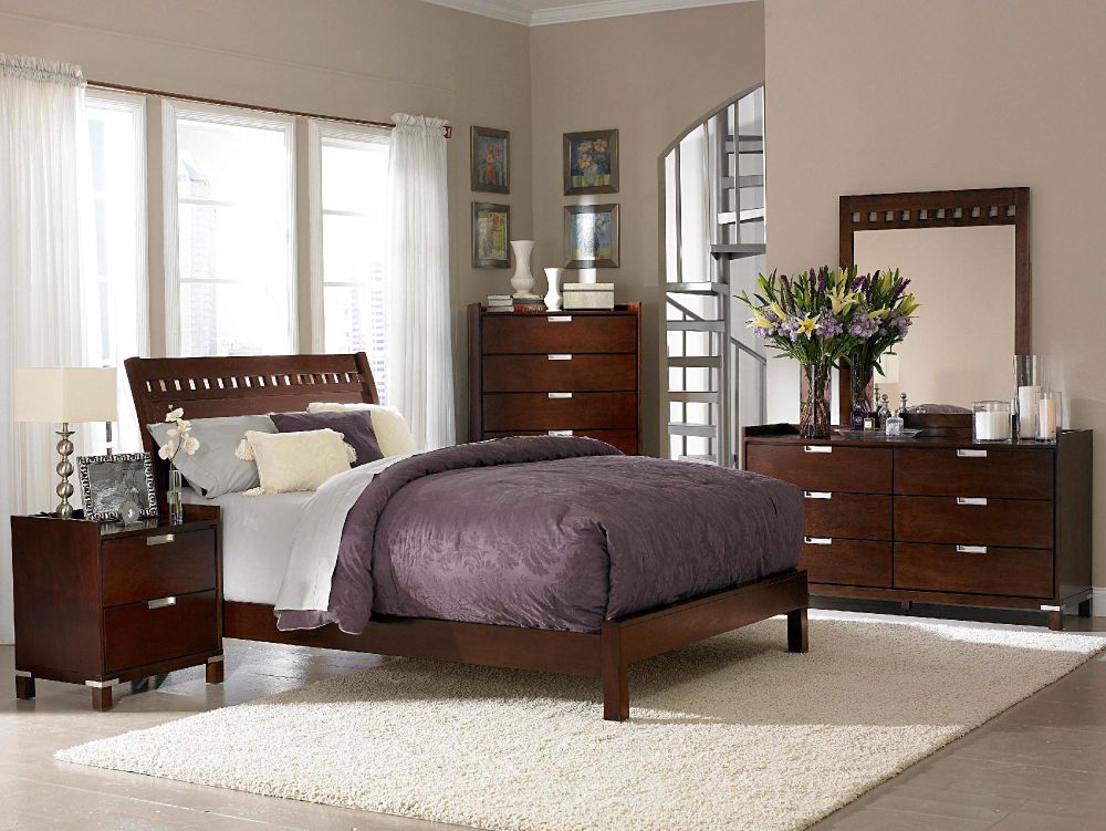 Oxford Creek 5-piece Queen-size Bedroom Set