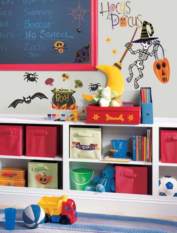 RoomMates Happy Halloween Peel & Stick Wall Decals