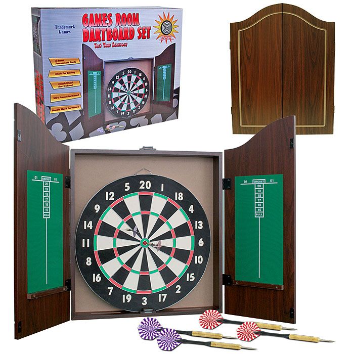 Trademark Value Game Room Dartboard Set