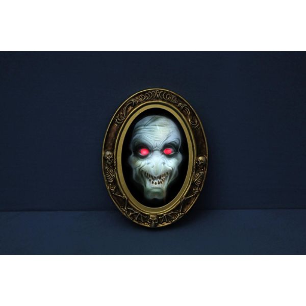 Totally Ghoul Magic Mirror - Witch