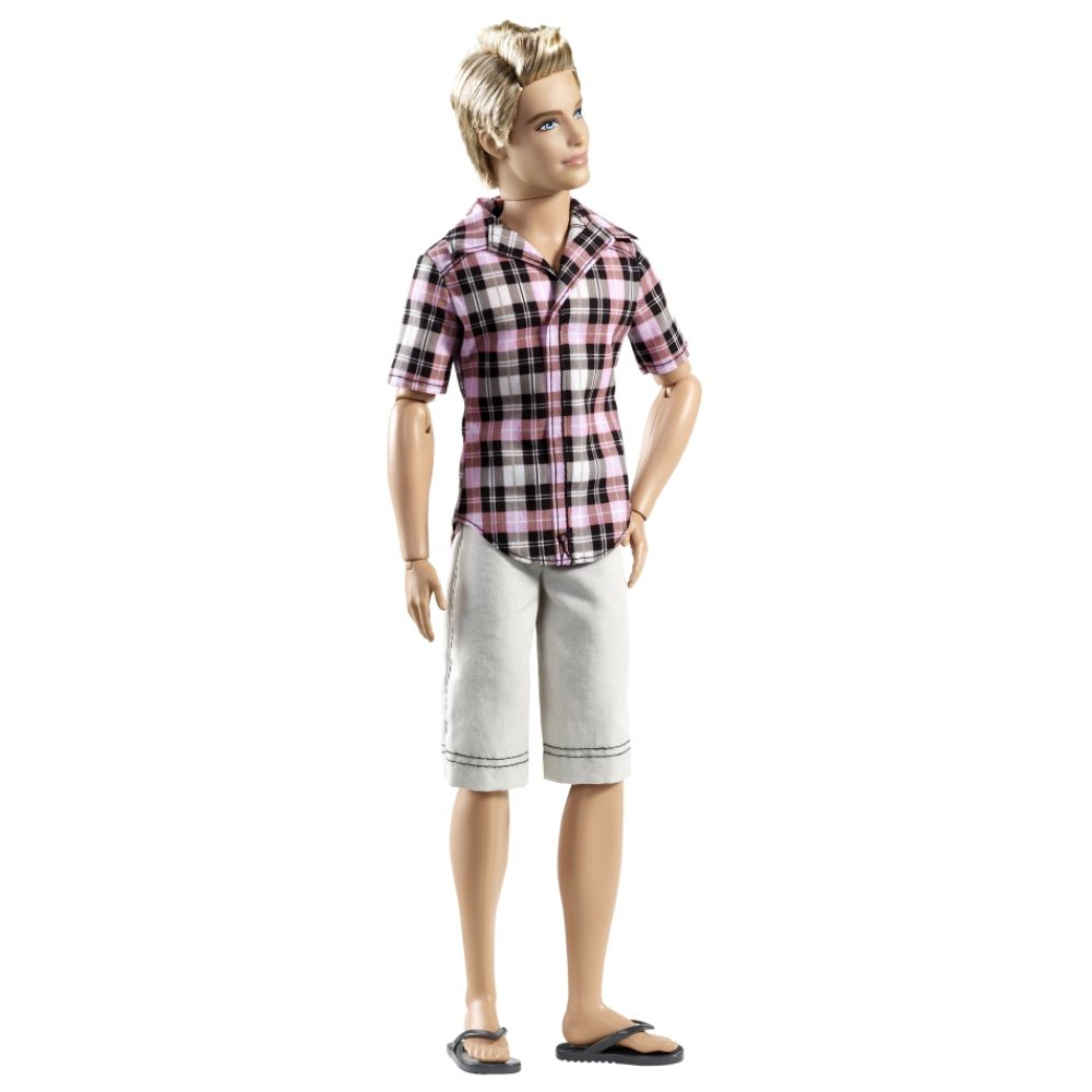 Shoe Fashionista on Barbie Fashionistas Ken Doll   Cutie