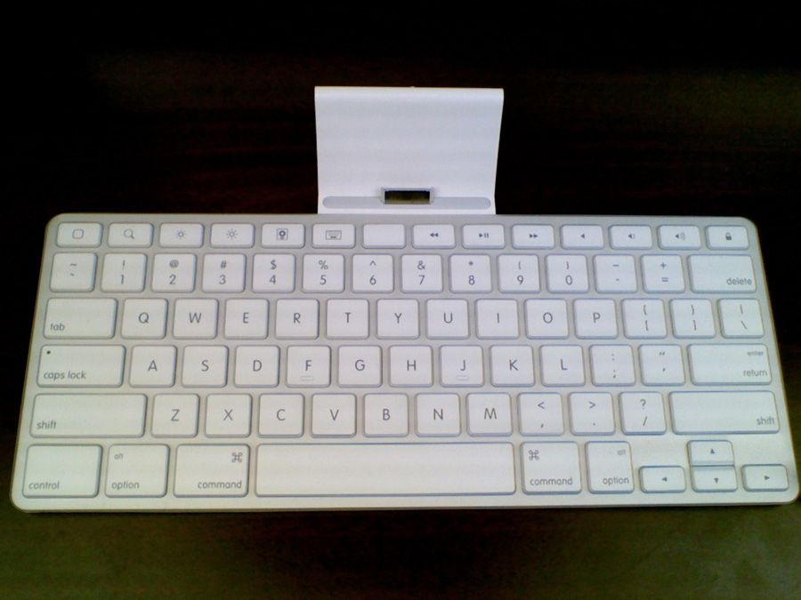 Green Onions iVeil Hybrid Keyboard Protector for iPad Keyboard Dock - RT-KBHBIPAD