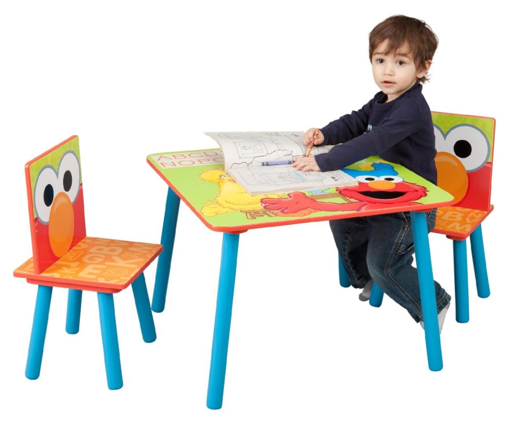 Sesame Street Sesame Table & Chairs