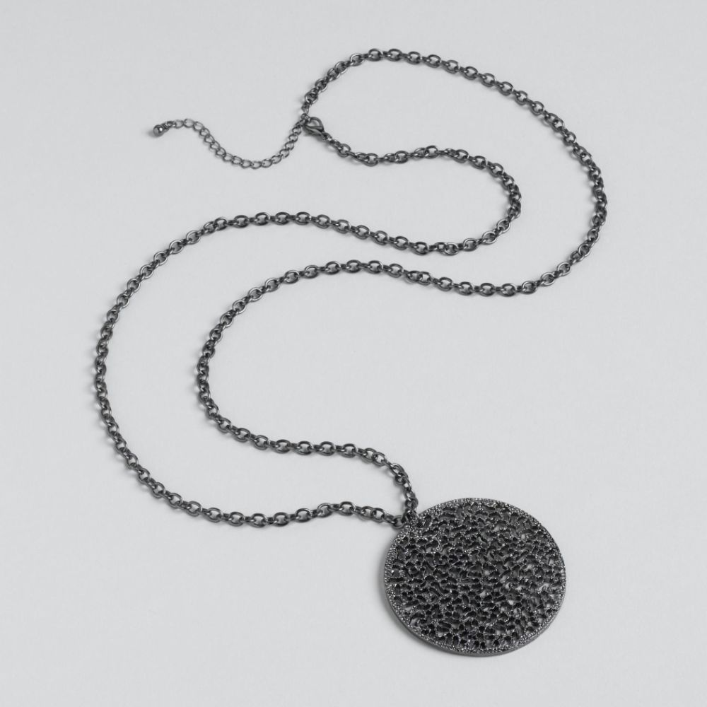 Kardashian Kollection Chain Necklace With Metal Openwork Casting Pendant