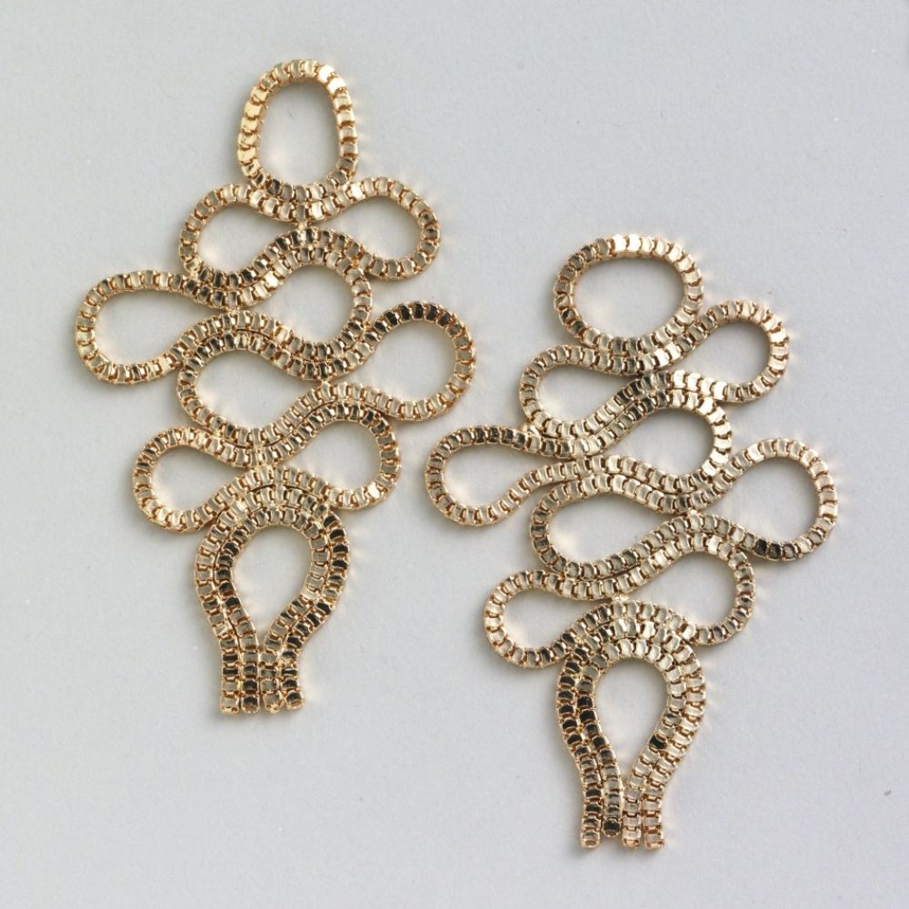 Kardashian Kollection Post Back Earring With Box Chain Loop Drop