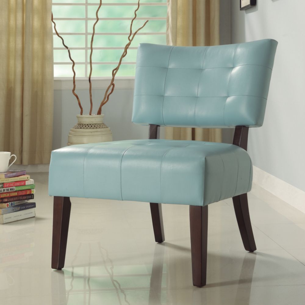 Accent Chairs  Living Room on Accent Chairs   Club Chairs   Living Room Chairs