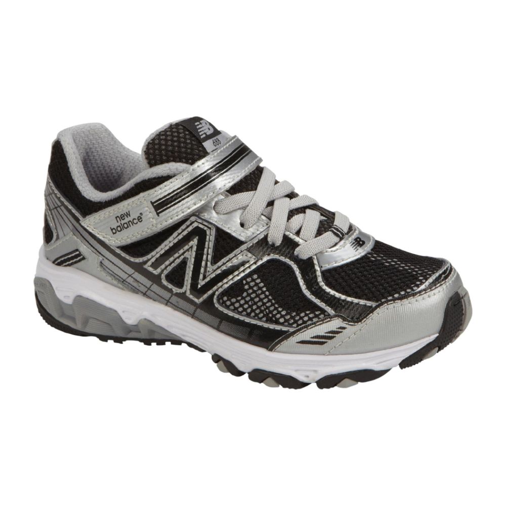 New Balance KJ688 Boys Running Shoe Wide - Black/Silver